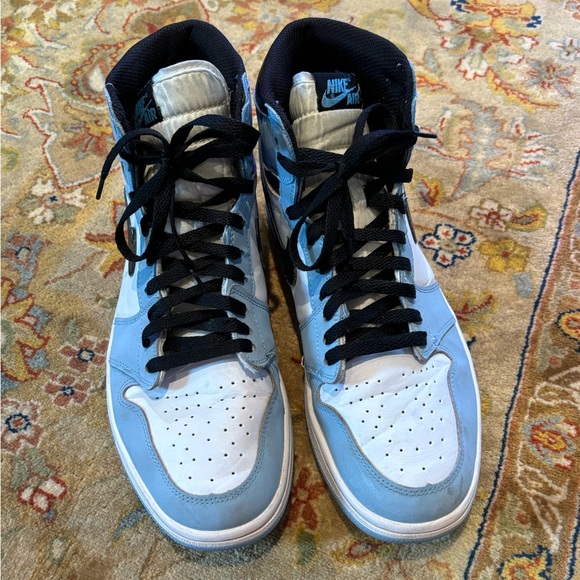 Blue Jordan 1 high size 10 - Picture 3 of 9